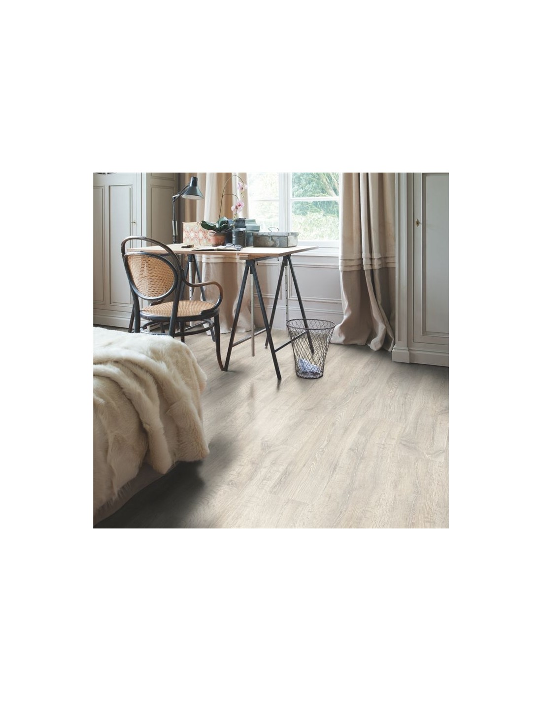 Quick Step. Classic. Roble Recuperado Con Pátina Blanca